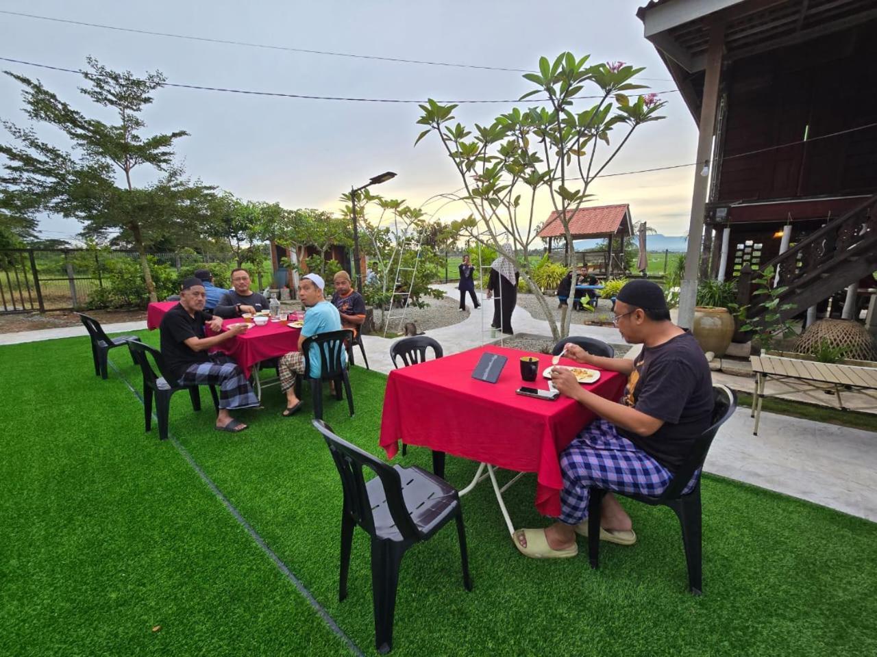 Dangau Sala D'Kontena Alor Setar Dış mekan fotoğraf